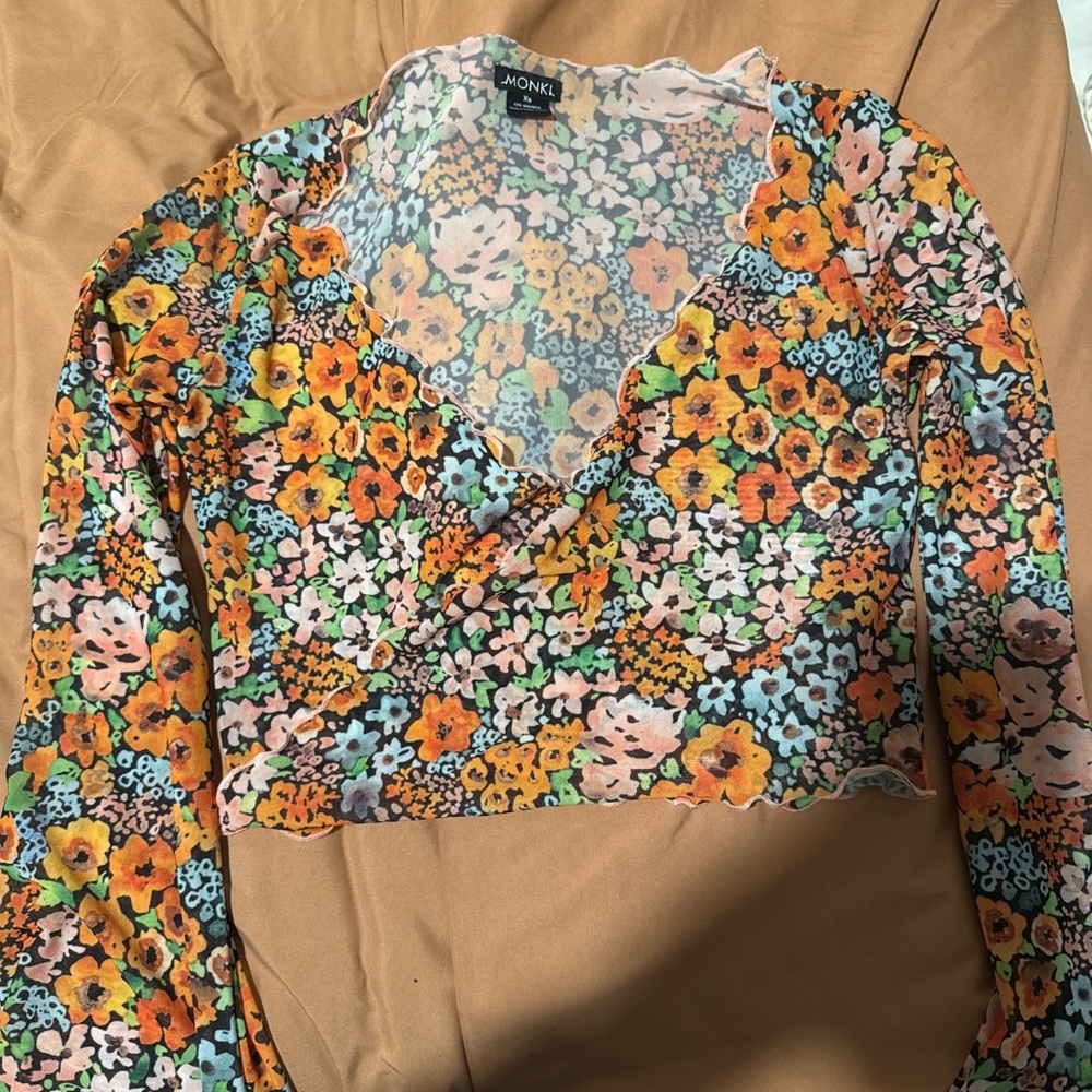 Monki Colorful Floral Crop Top